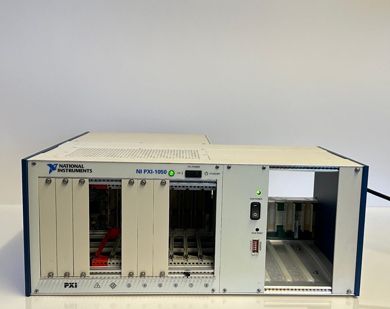 Шасси National Instruments PXI-1050