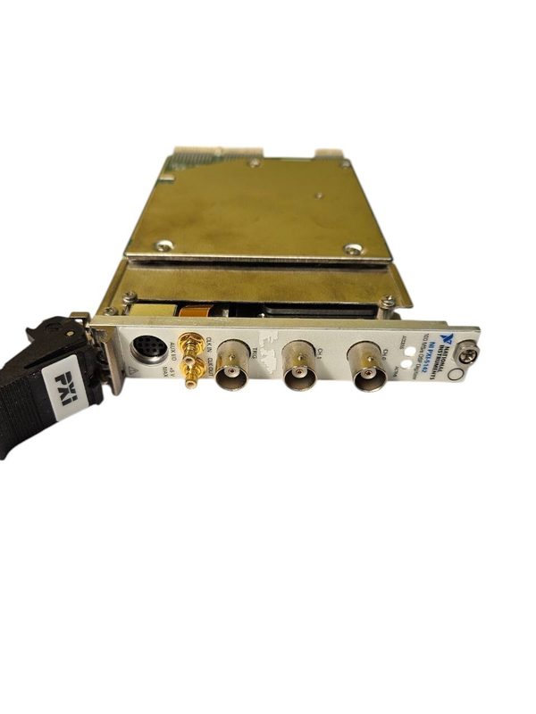 Осциллограф National Instruments PXI-5142