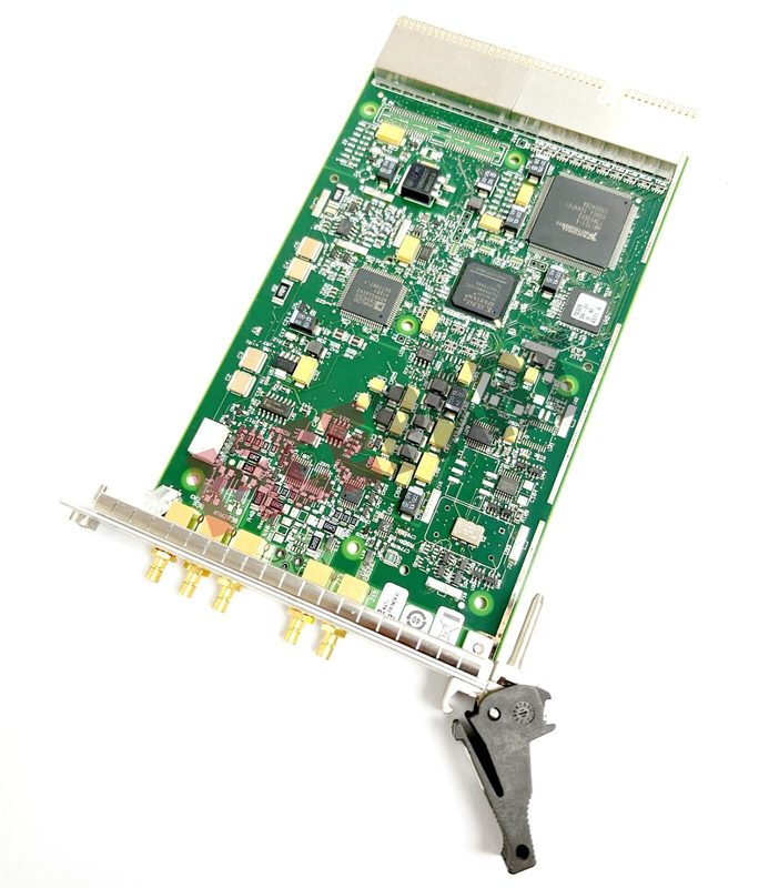 Тестер National Instruments PXI-5404