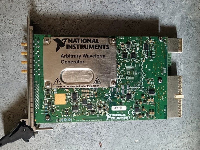 Тестер National Instruments PXI-5421