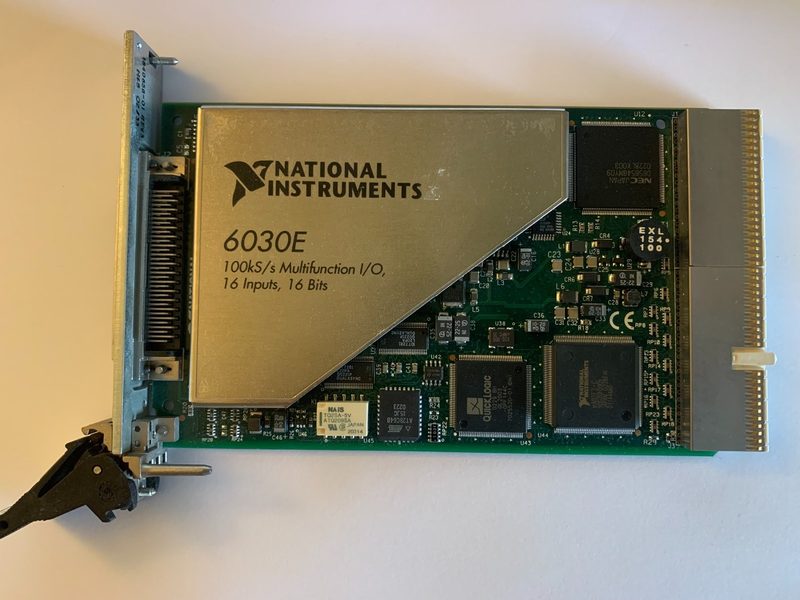 Тестер National Instruments PXI-6030E