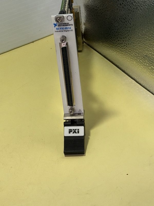 Тестер National Instruments PXI-6514