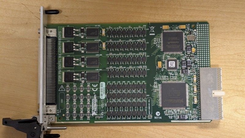 Тестер National Instruments PXI-6515