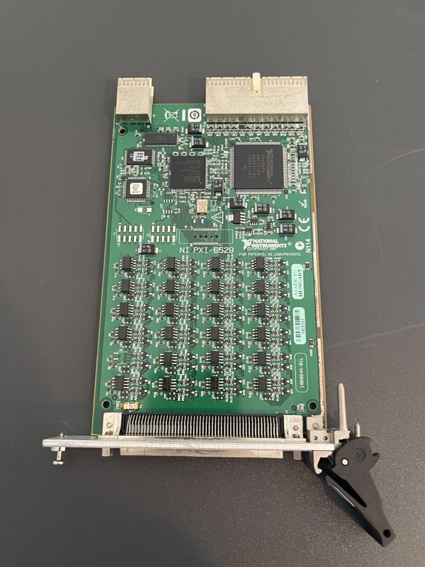 Тестер National Instruments PXI-6529