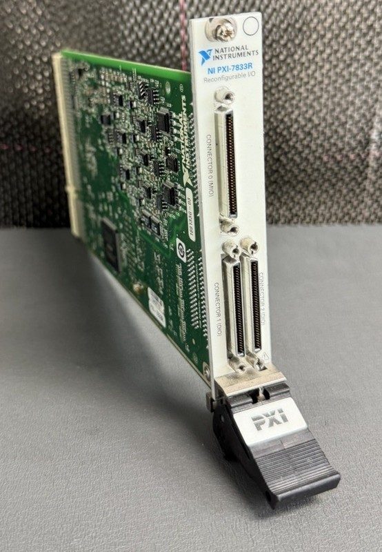 Тестер National Instruments PXI-7833R