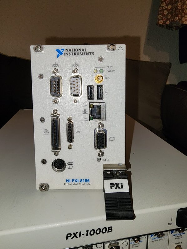 Тестер National Instruments PXI-8186