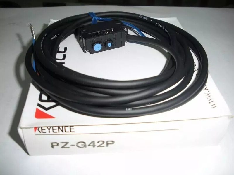 Фотоэлектрический датчик Keyence PZ-42P