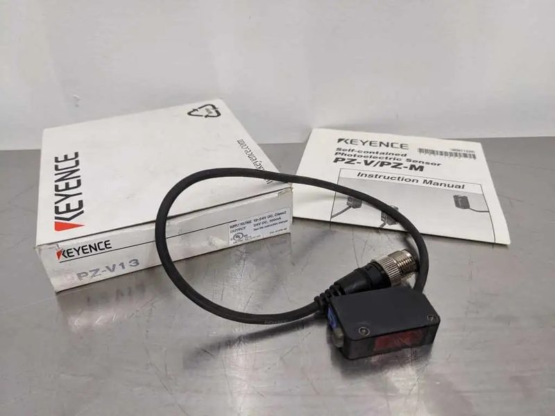 Фотоэлектрический датчик Keyence PZ-V13