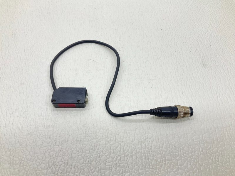 Фотоэлектрический датчик Keyence PZ-V13P