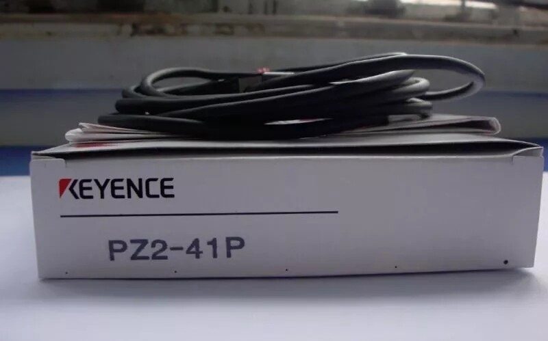 Фотоэлектрический датчик Keyence PZ2-41P