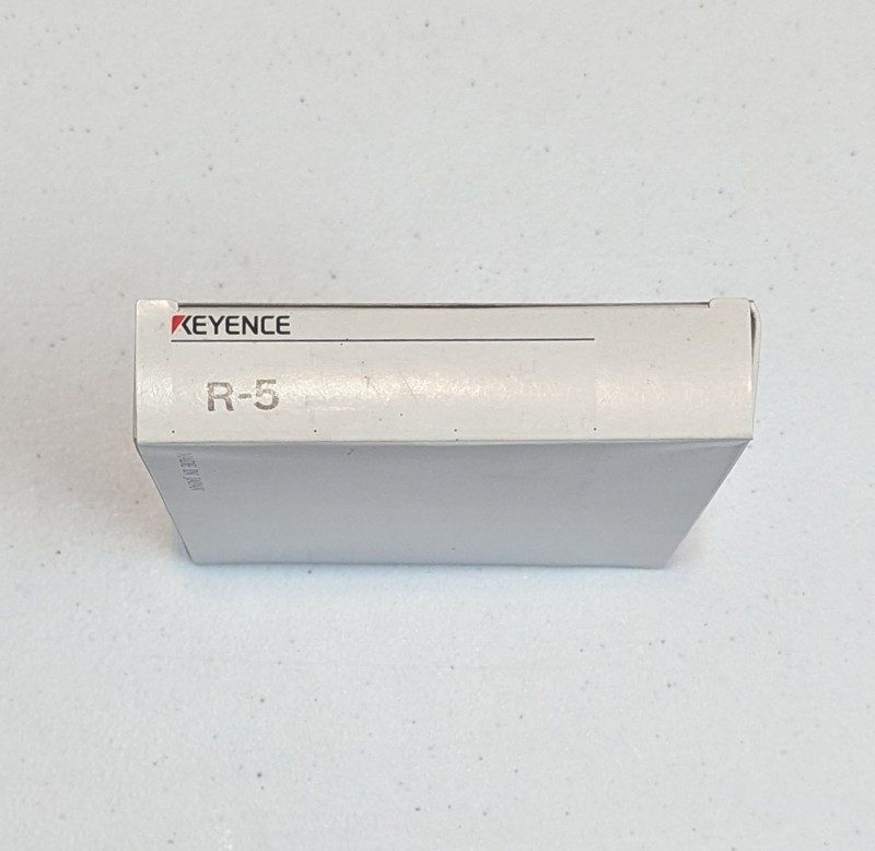Фотоэлектрический датчик Keyence PZ2-61/PZ-M61