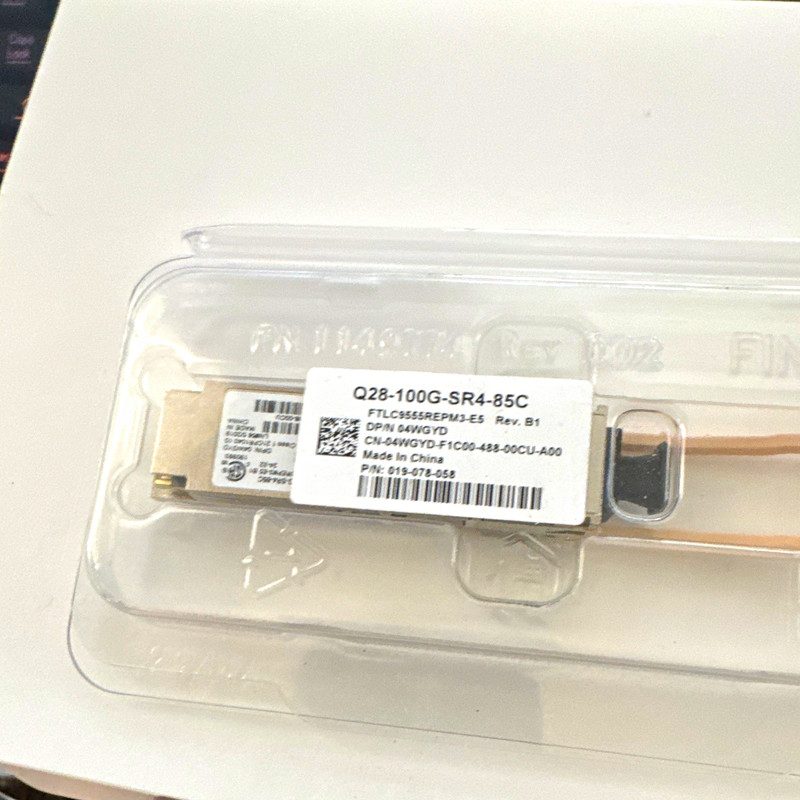 Трансивер Dell Q28-100G-SR4-85C