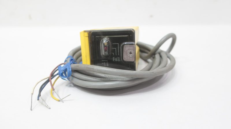 Фотоэлектрический датчик Banner Q45VR2DL