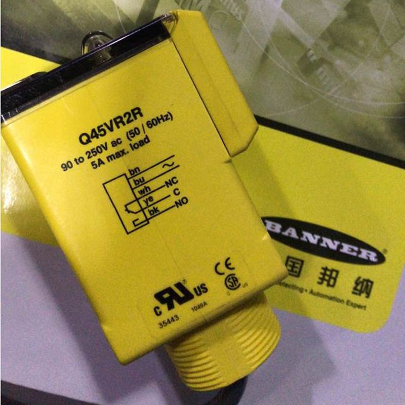 Фотоэлектрический датчик Banner Q45VR2R
