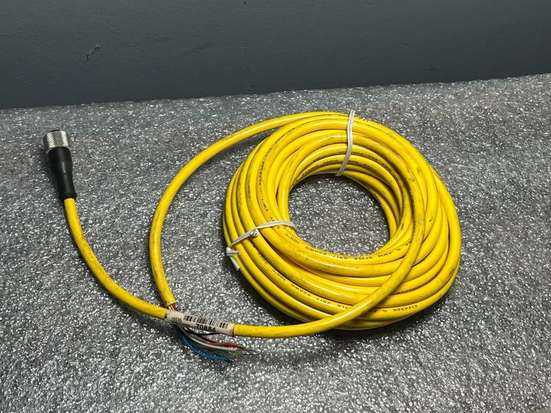 Соединительный кабель QDE-825D