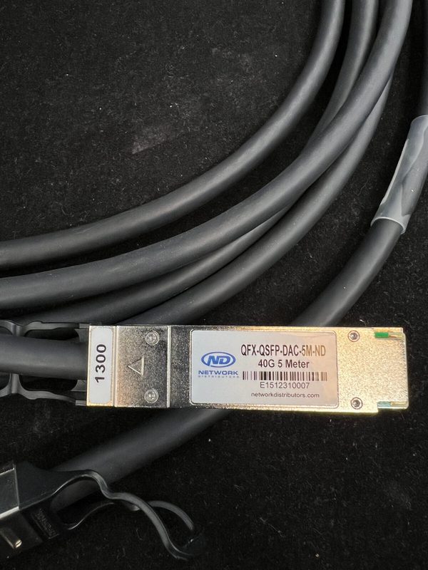 Трансивер Juniper QFX-QSFP-DAC-5M