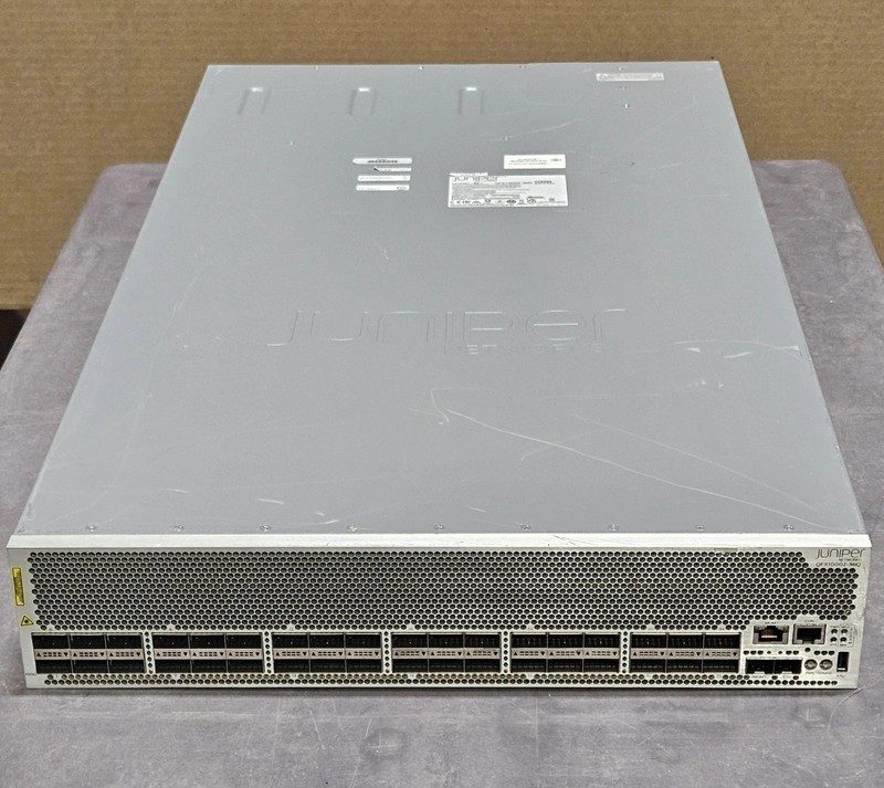 Коммутатор Juniper QFX10002-36Q