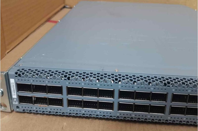 Коммутатор Juniper QFX5100-24Q