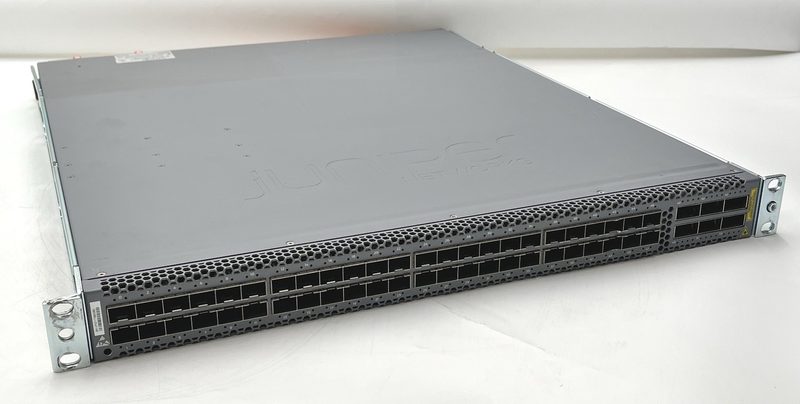 Трансивер Juniper QFX5100-48S-3AFO