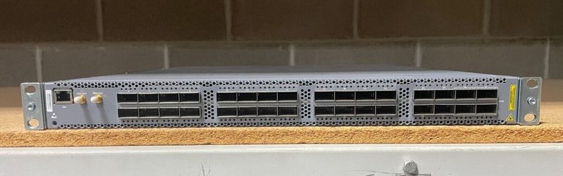 Коммутатор Juniper QFX5110-32Q-AFI