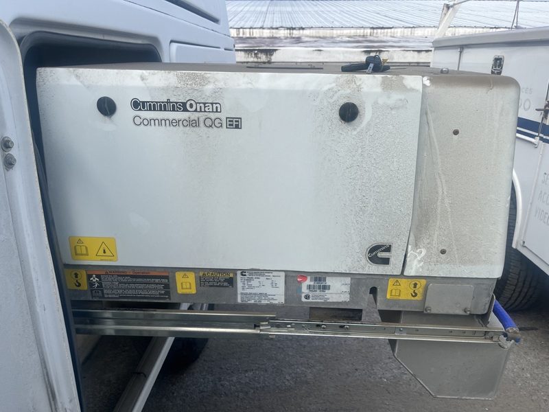Генератор QG7000
