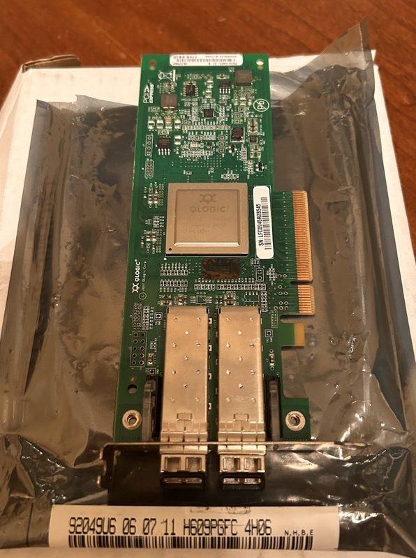 Контроллер Dell QLE2562