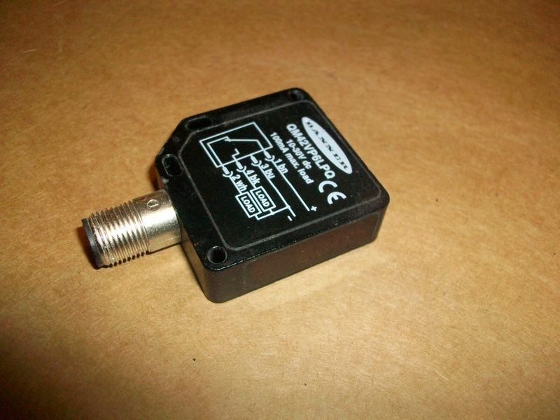 Фотоэлектрический датчик Banner QM42VP6LPQ