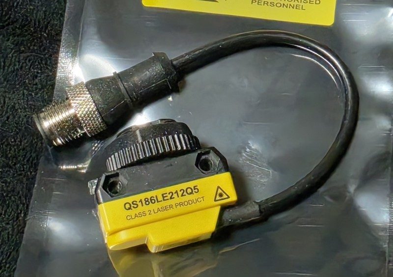 Фотоэлектрический датчик Banner QS186LE212Q5