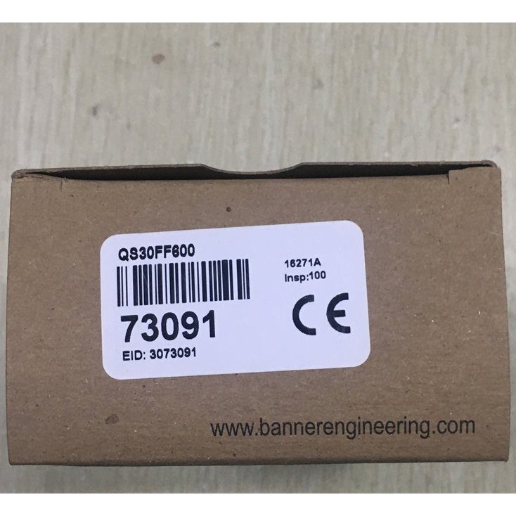 Фотоэлектрический датчик Banner QS30FF600