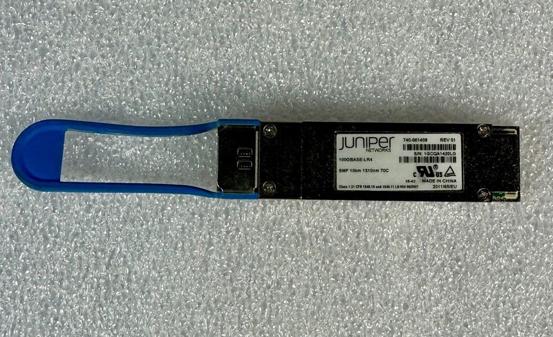 Трансивер Juniper QSFP-100GBASE-LR4