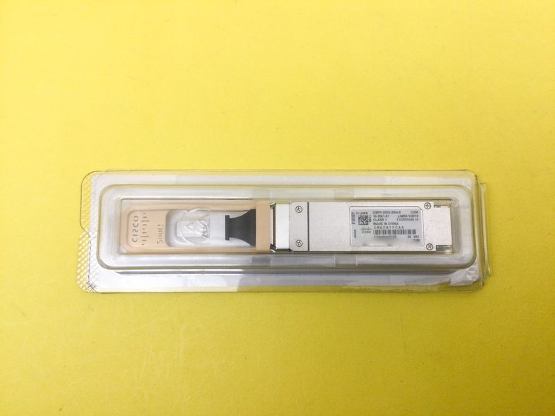 Трансивер Cisco QSFP-200G-SR4-S