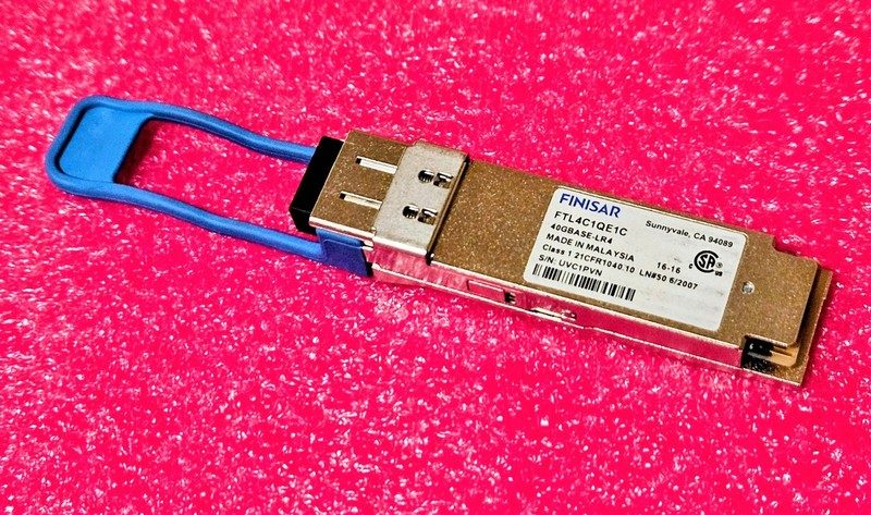 Трансивер QSFP-4OG-LR4