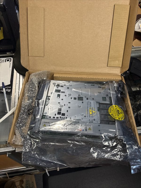 Коммутатор Cisco QSFP28/CFP2