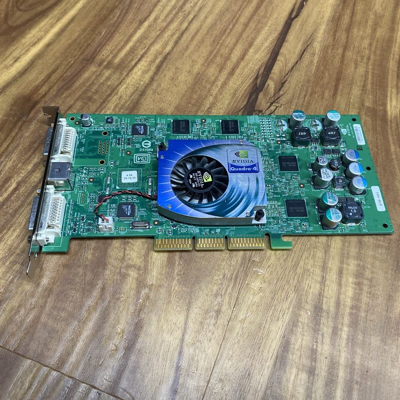 GPU-ускоритель HPE QUADRO4