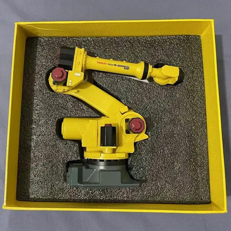 Робот FANUC R-2000IC
