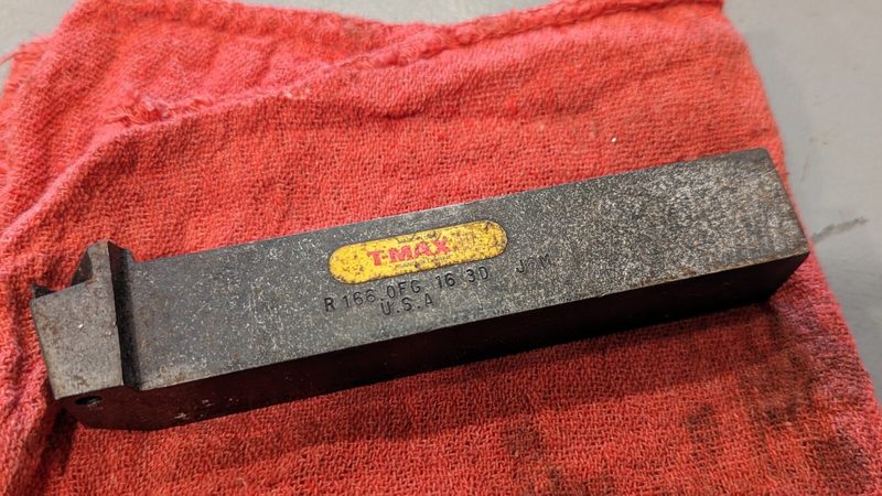 Режущий инструмент Sandvik R166.0FG-16-3D
