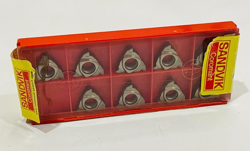 Режущий инструмент Sandvik R166.0G-16MM01-250