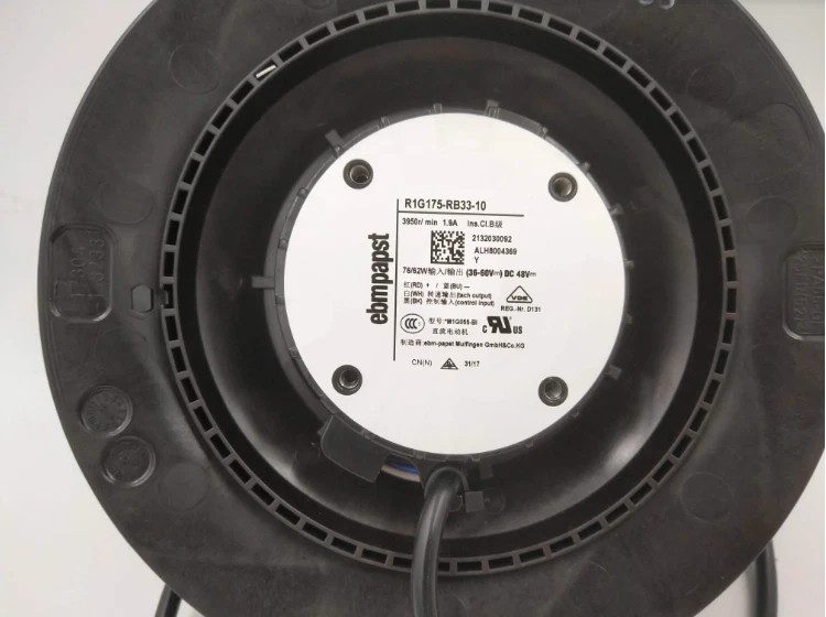 Вентилятор R1G175-RB33-10
