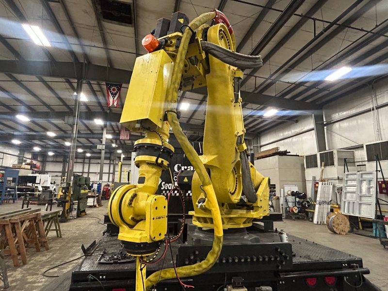 Робот FANUC R2000IB/210F