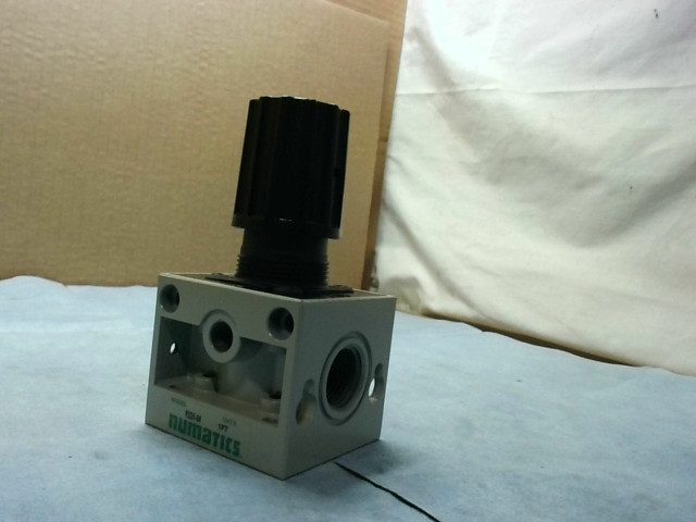 Регулятор давления Numatics R22K-04G
