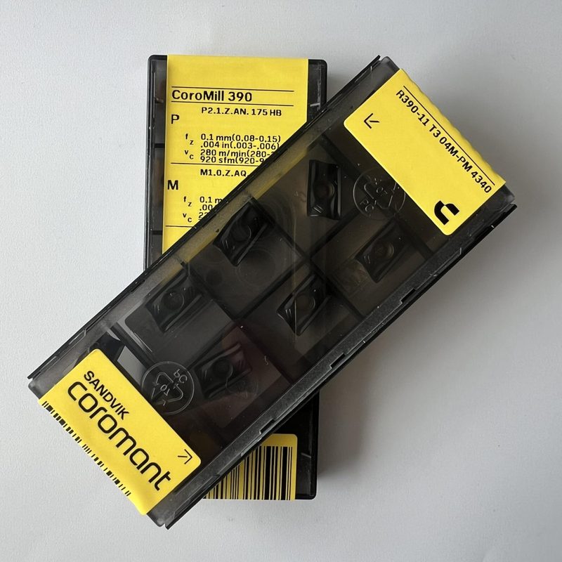 Режущий инструмент Sandvik R390-11T304M-PM
