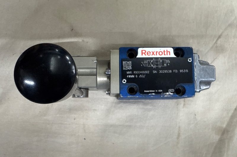 Пневмораспределитель Bosch Rexroth R900469302