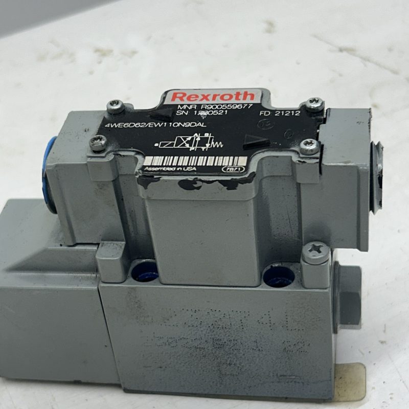 Пневмораспределитель Bosch Rexroth R900559677