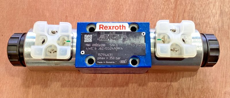 Пневмораспределитель Bosch Rexroth R900561288