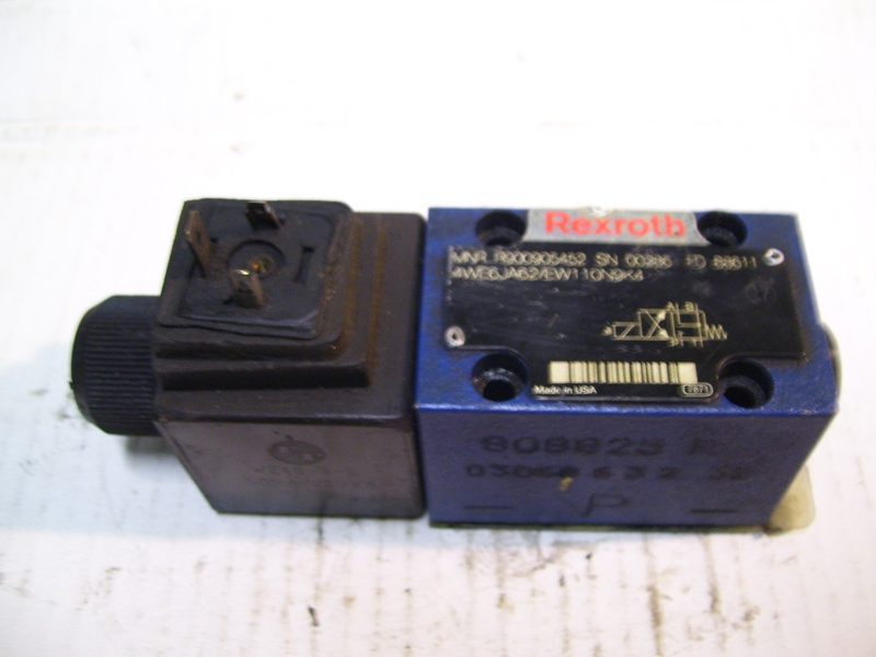 Пневмораспределитель Bosch Rexroth R900905452