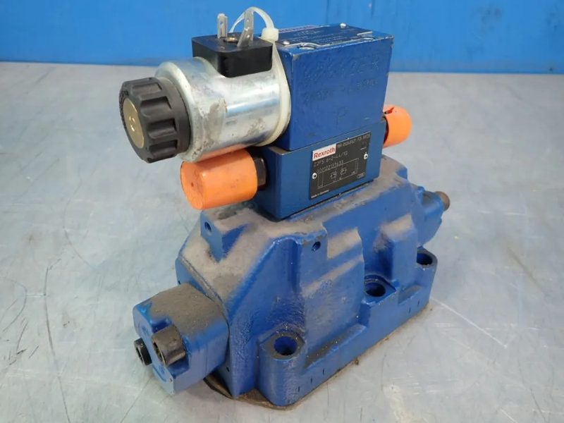 Пневмораспределитель Bosch Rexroth R901045541