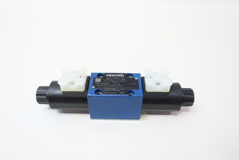 Пневмораспределитель Bosch Rexroth R901087087