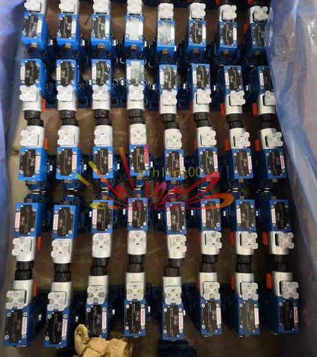 Пневмораспределитель Bosch Rexroth R901108990