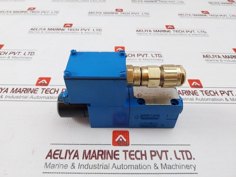 Пневмораспределитель Bosch Rexroth R901121179