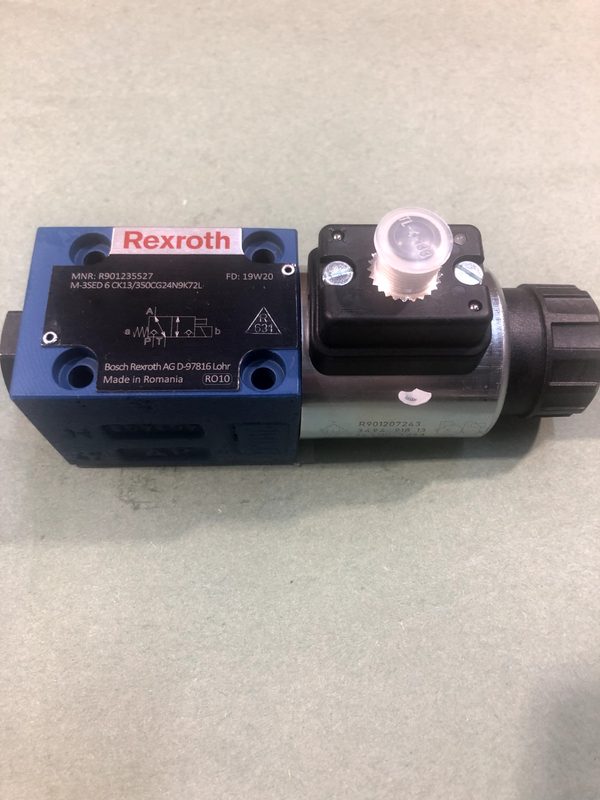 Пневмораспределитель Bosch Rexroth R901235527
